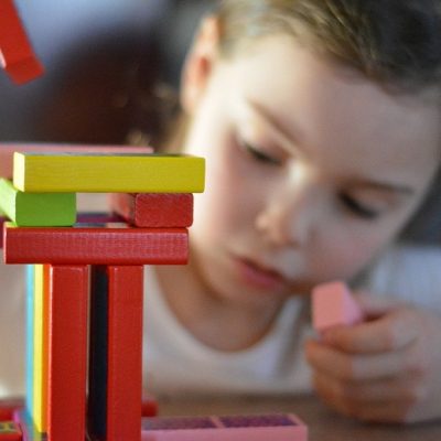 Attività da fare in casa con bambini di 5 anni
