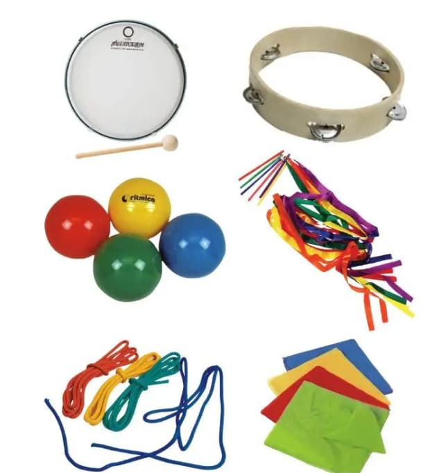 cembalo, palline, tamburello, foulard e nastrini per usicoterapia