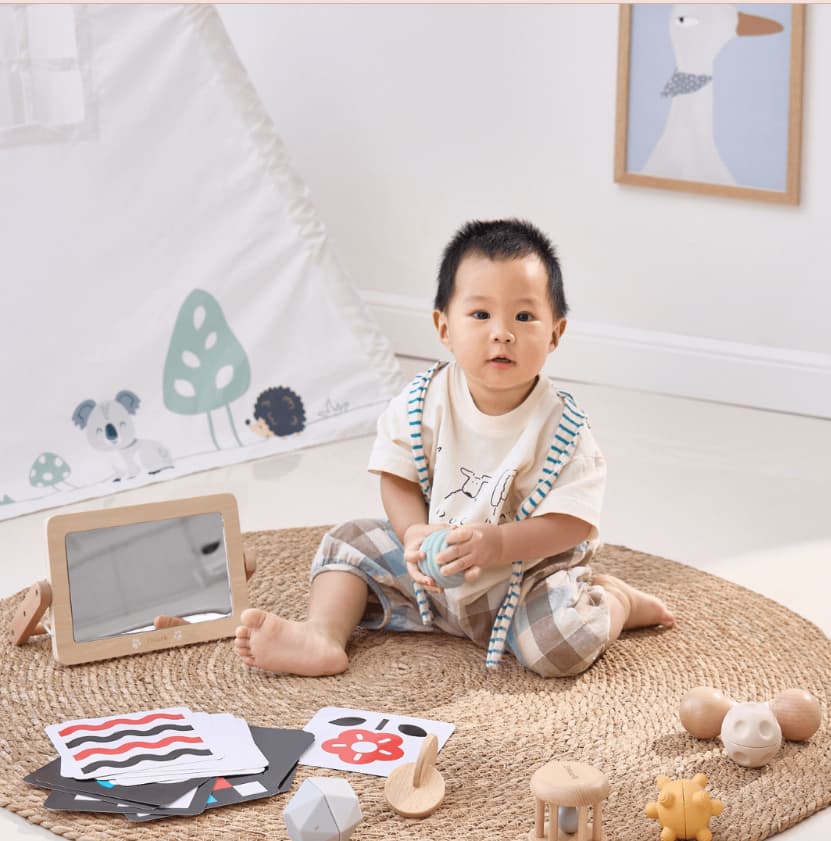 Cofanetto educativo grow with me 0-6 mesi